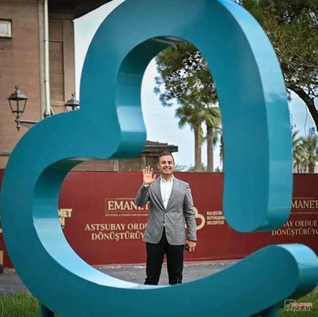 Balıkesir Büyükşehir Belediyesi'nin CHP'li Belediye Başkanı Ahmet Akın