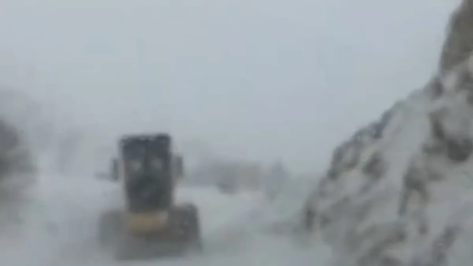 1200x675-artvinde-cig-felaketi-ardanuc-belediye-baskani-a-haberde-3-coban-cig-altinda-1767175649434-1