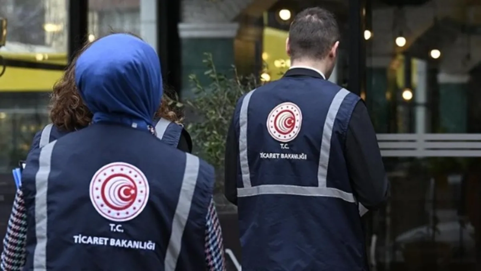 1200x675-haksiz-fiyat-artisina-gecit-yok-kadikoyde-kebapciya-idari-islem-1767127150984