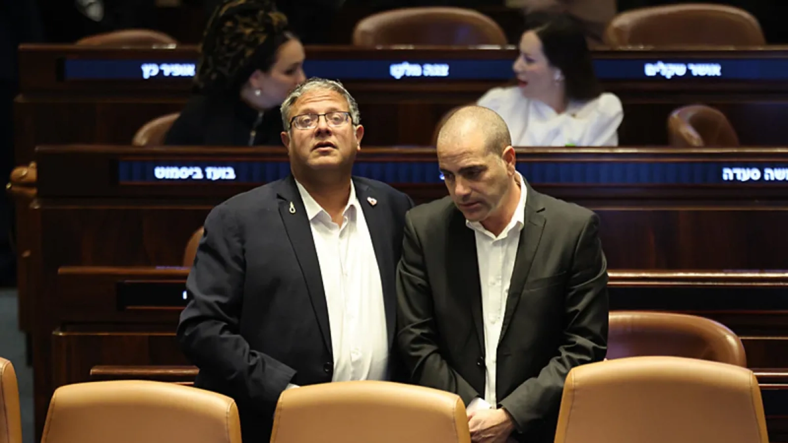 1200x675-katil-israilden-isgal-altindaki-filistin-icin-skandal-karar-ezanlarin-okunmasini-yasaklayan-tasari-mecliste-1766946313088