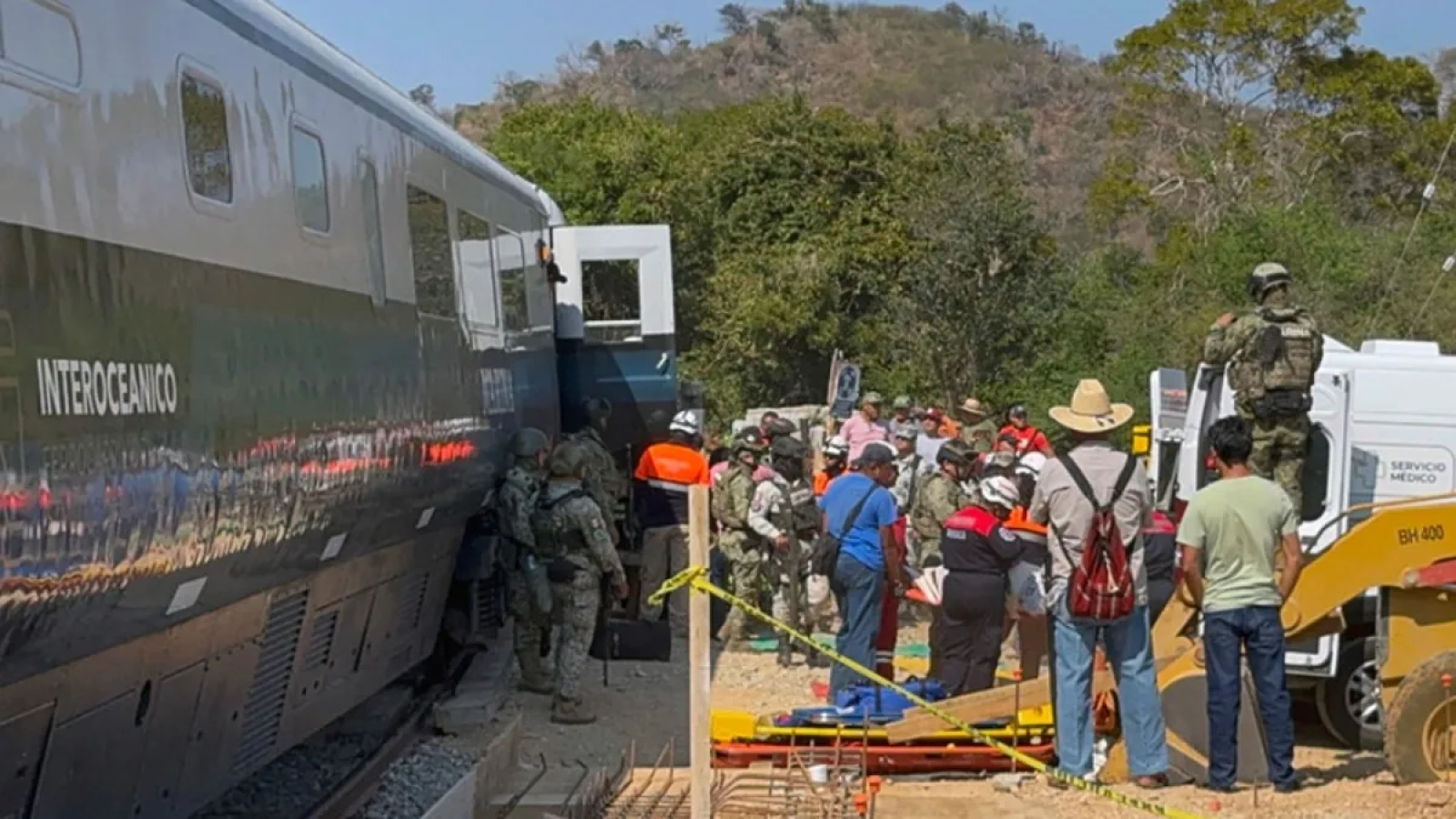 1200x675-meksikada-tren-raydan-cikti-cok-sayida-olu-ve-yarali-var-1766974035857