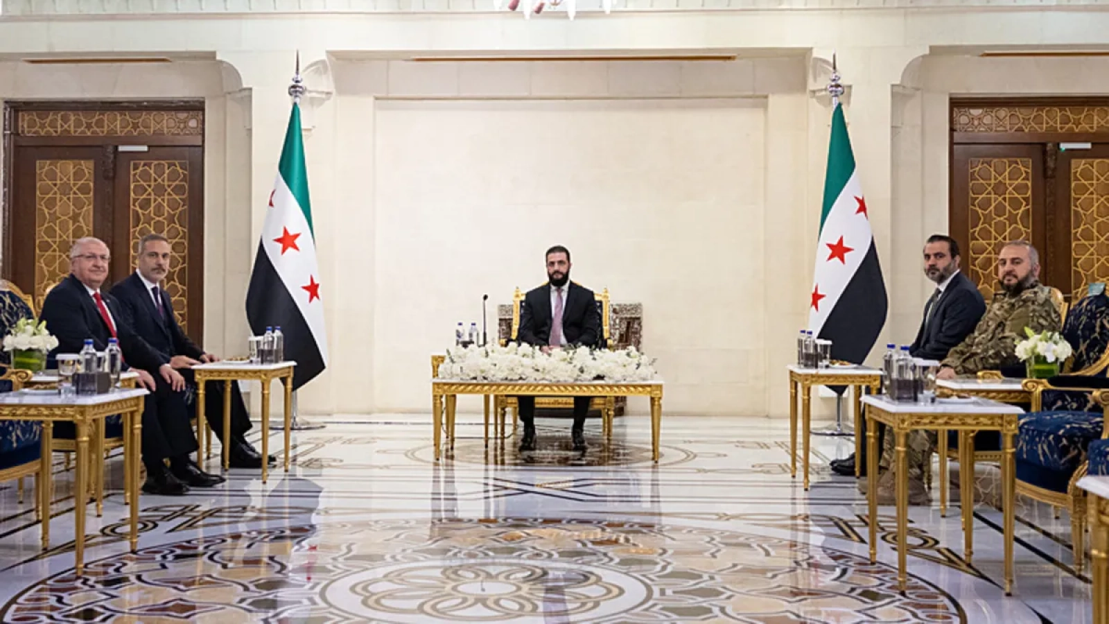 1200x675-turkiyeden-suriyeye-mutabakat-ziyareti-masada-sdgnin-entegrasyonu-ve-israil-saldirilari-var-1766407832676