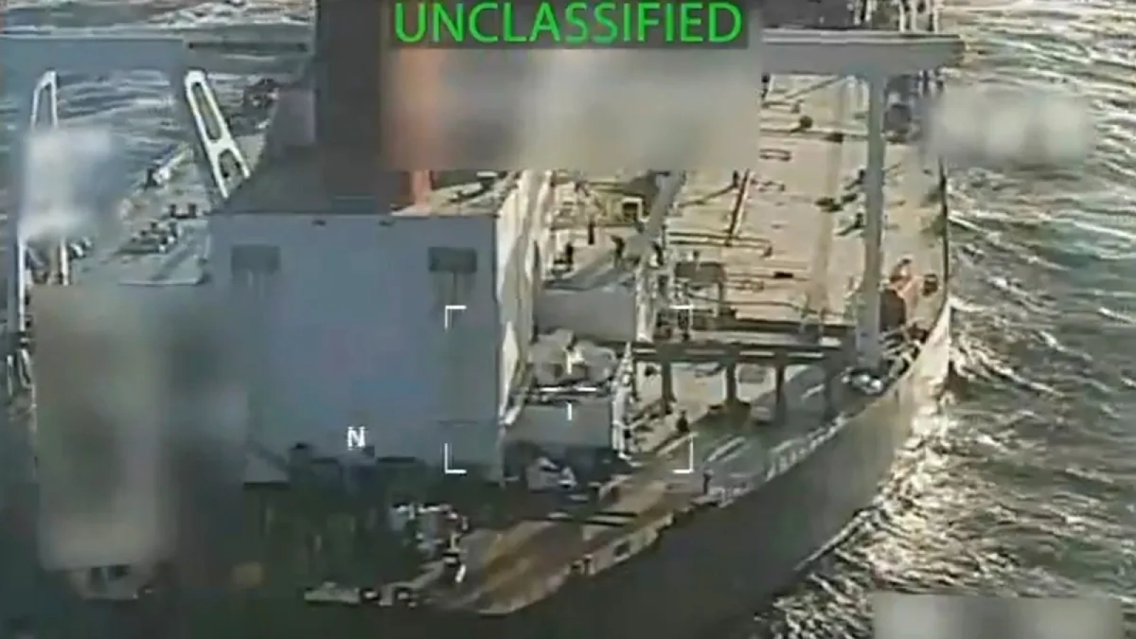 1200x675-venezueladan-petrol-tankerine-el-koyan-abdye-hirsiz-nitelendirmesi-acikca-hirsizlik-1765442040210