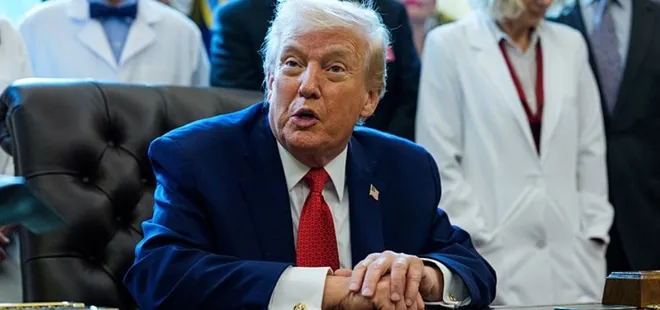 660x310-trump-901-milyar-dolarlik-2026-butcesini-imzaladi-sezar-yaptirimlari-resmen-kaldirildi-1766104525223 Trump 901 milyar dolarlık 2026 bütçesini imzaladı! Suriye’ye yaptırımlar resmen kaldırıldı