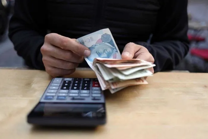 0x0-1767331101423 Emekli maaşlarında kritik eşik! 16.881 TL ve üzeri için zam senaryoları netleşiyor