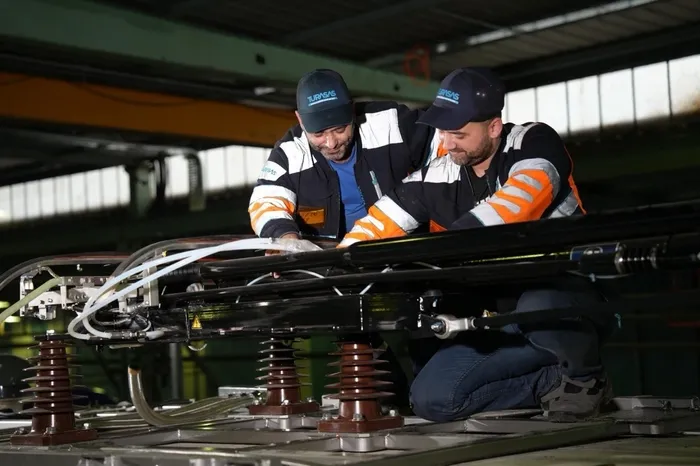 Türkiye'nin ürettiği en hızlı tren (AHABER)