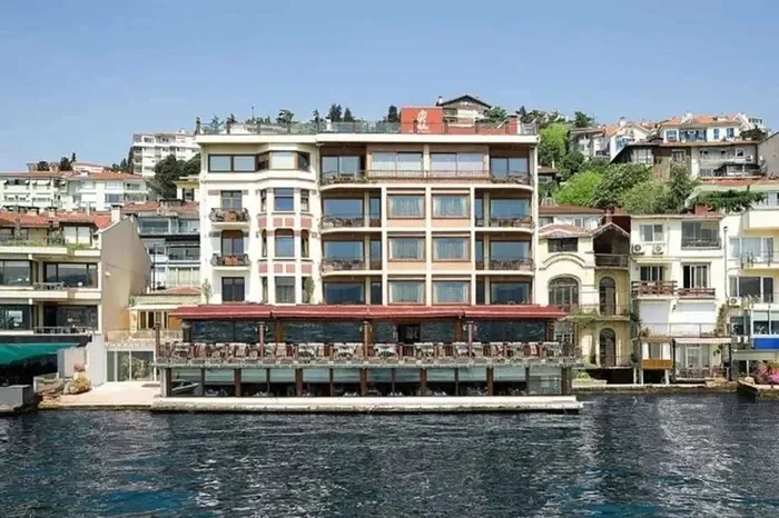 0x0-1767931755480 Bebek Otel’in karanlık yüzü! VIP odalarda yasak servis