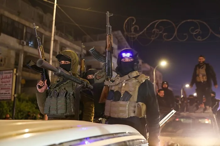 Halep sokaklarında tansiyon giderek yükseliyor (AA)