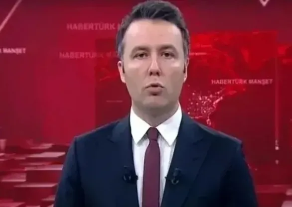 Eski Habertürk GYY Mehmet Akif Ersoy uyuşturucu madde kullanma, satın alma, bulundurma ve imkan sağlama gibi suçlardan tutuklandı. (ahaber.com.tr)