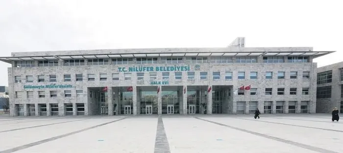 Nilüfer’de ’ballı’ dostluk! CHP’li başkandan arkadaşına 200 milyonluk imar jesti