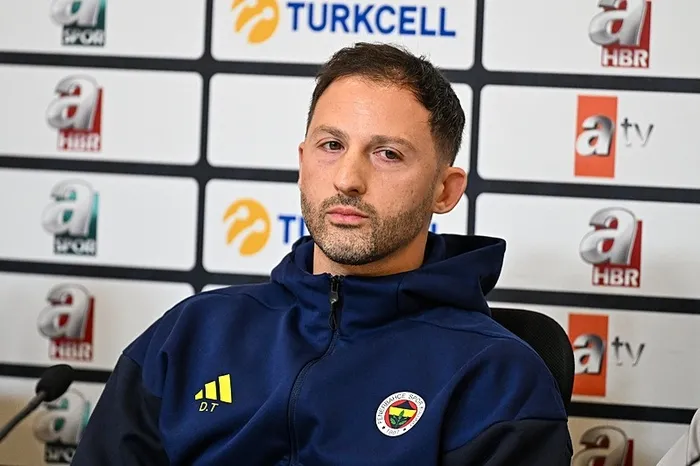 Fenerbahçe Teknik Direktörü Domenico Tedesco (AA)