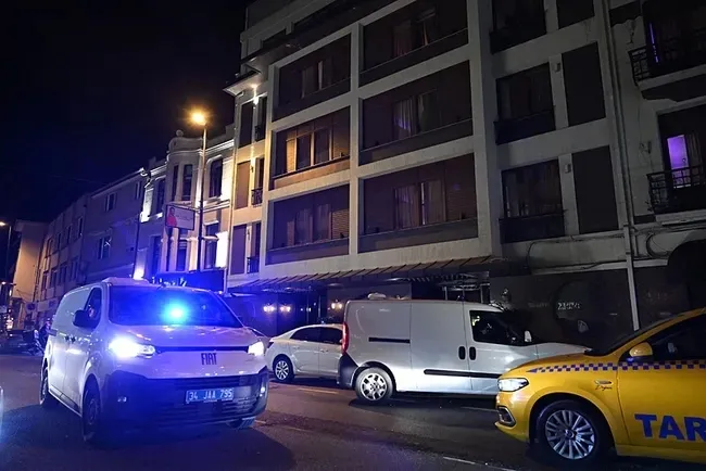 Ünlülere uyuşturucu operasyonu! Can Yaman da gözaltında