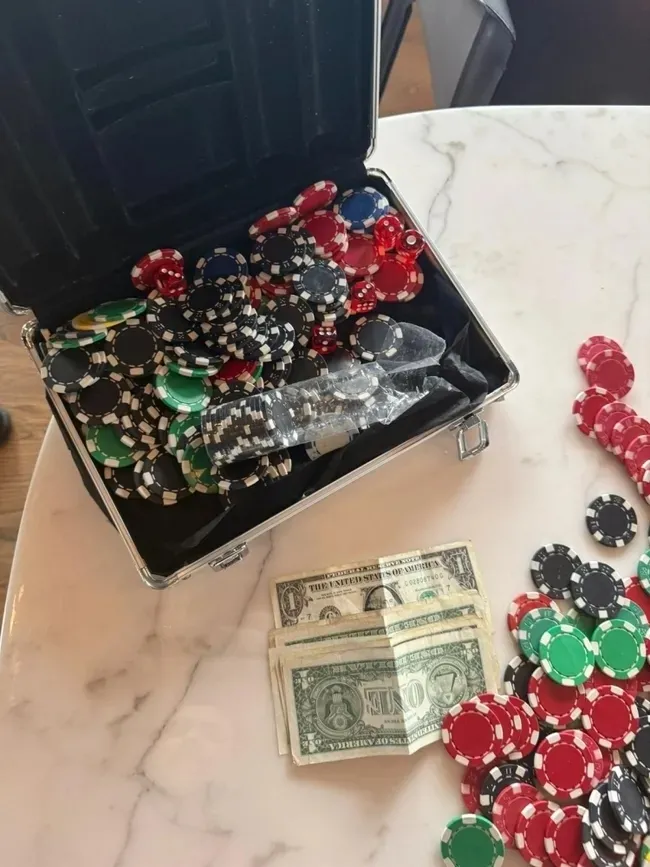 Ünlülere uyuşturucu operasyonu! Can Yaman da gözaltında