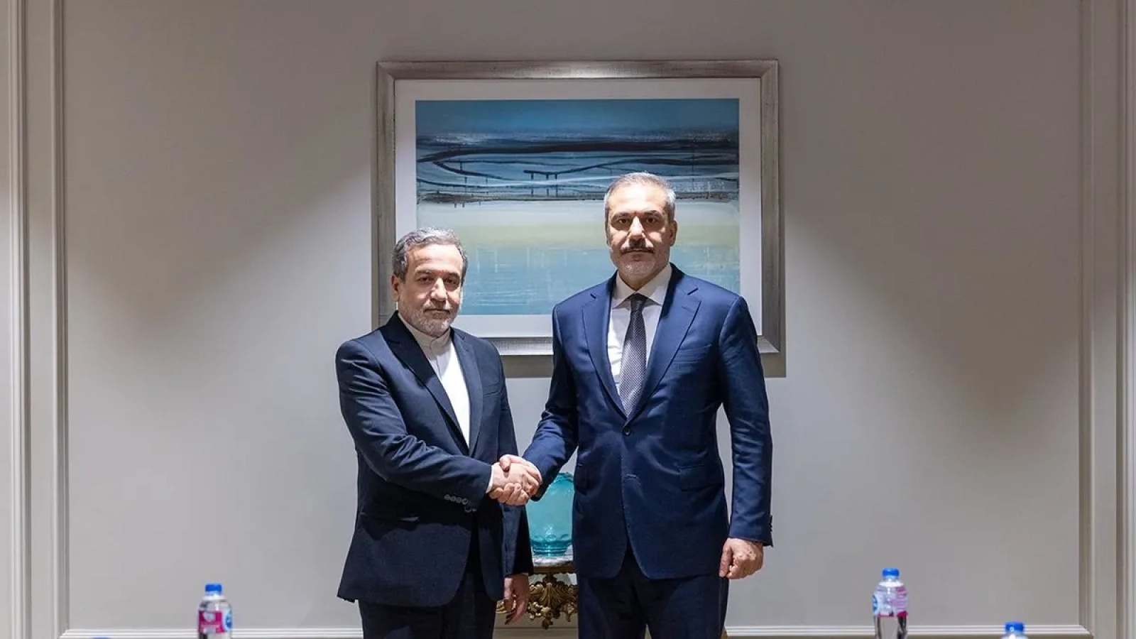 1200x675-bakan-fidan-ile-iran-disisleri-bakan-arakci-ikinci-kez-gorustu-1768380915213