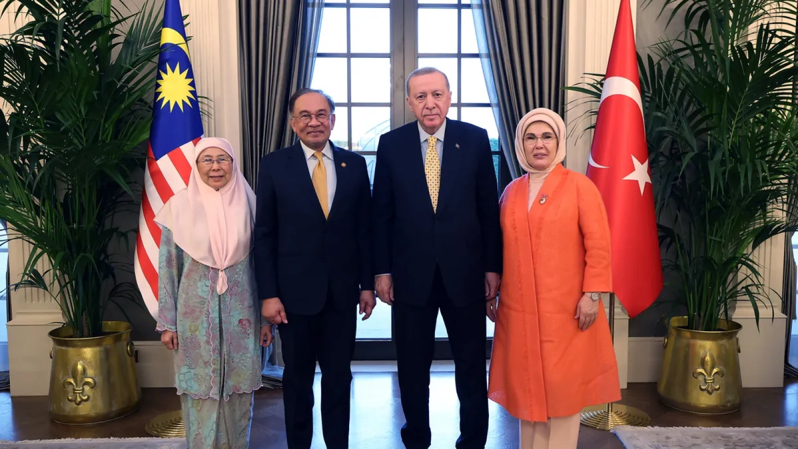1200x675-baskan-erdogan-malezya-basbakani-enveri-kabul-etti-1767872961385