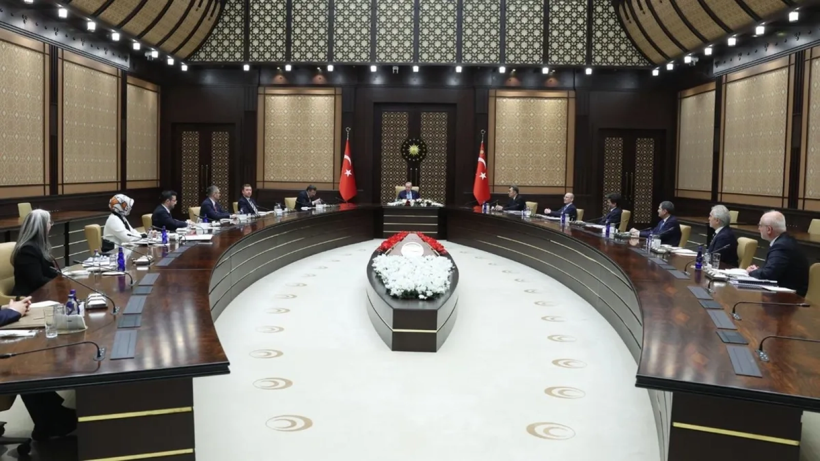 1200x675-baskan-erdogan-politika-kurullarinin-baskanvekillerini-kabul-etti-1769008704578
