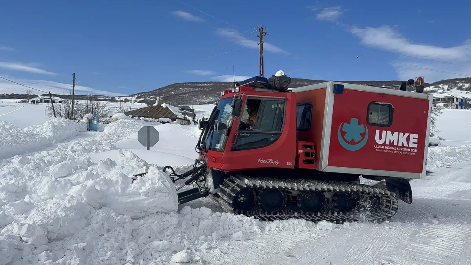 1200x675-bingolde-hastanin-imdadina-umke-ekipleri-yetisti-1768589032022