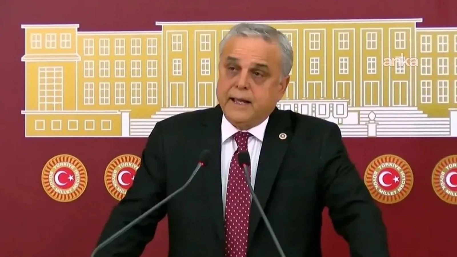 1200x675-chpden-istifa-eden-cakir-ak-partiye-gececegini-acikladi-1767446606301