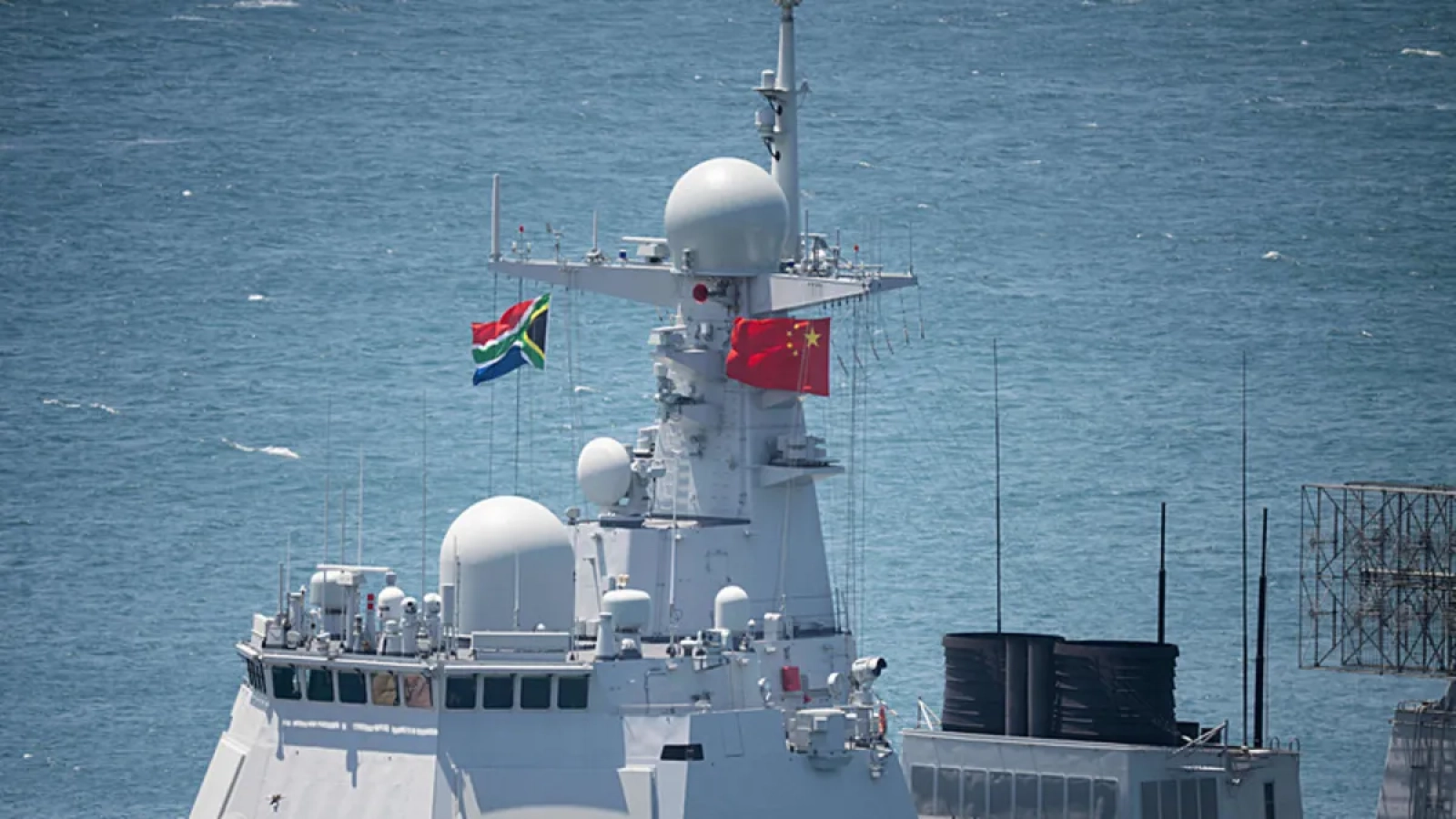 1200x675-cin-rusya-irandan-guney-afrika-sularinda-ortak-tatbikat-1768115221019