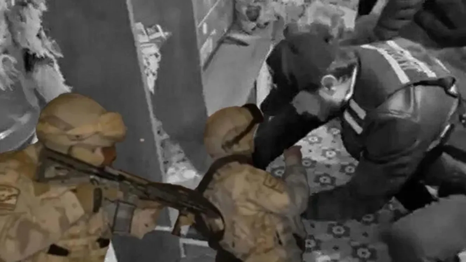 1200x675-fetoden-deasa-ayni-kirli-yontem-sabah-isik-tuttu-iste-orgutun-ideolojik-arka-plani-1767415934925