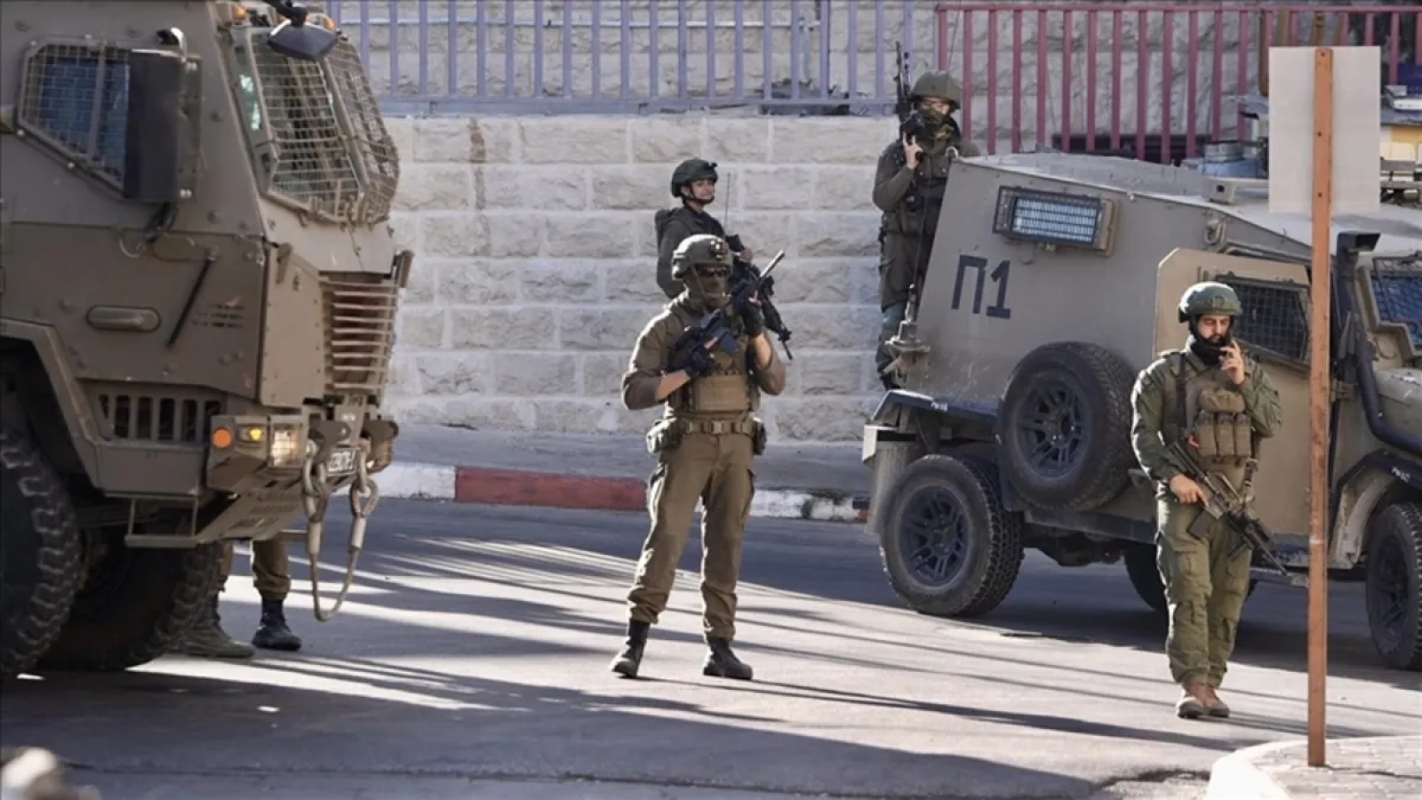 1200x675-filistin-gazeteciler-sendikasi-israil-2025te-42-gazeteciyi-gozaltina-aldi-1767323269284