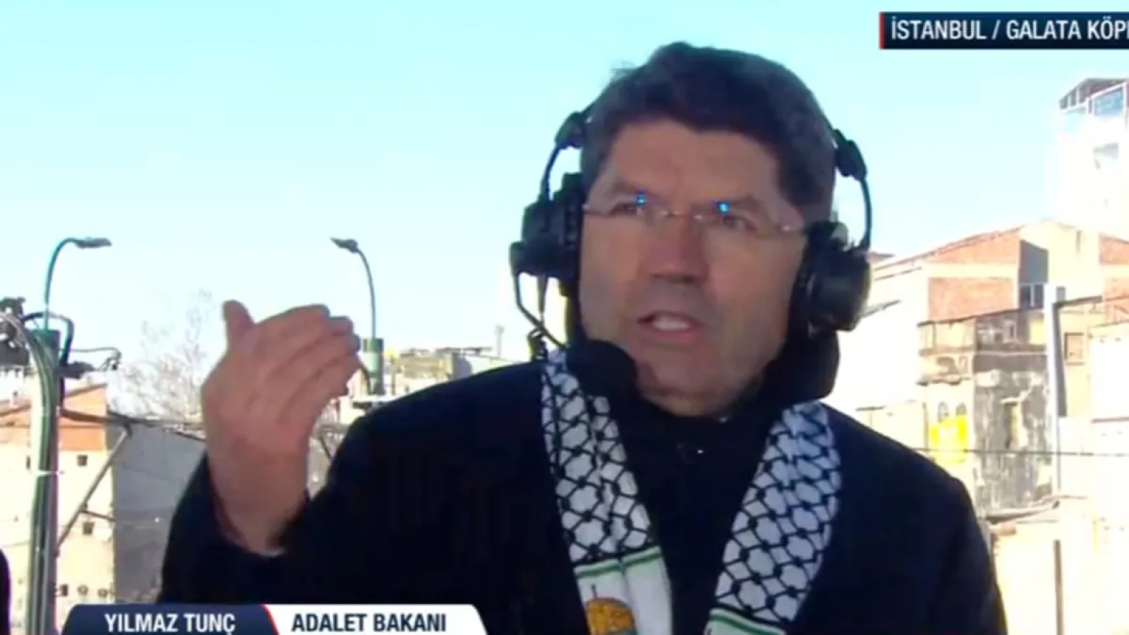 1200x675-galatadan-gazzeye-uzanan-dayanisma-bakan-tunctan-a-haberde-net-mesaj-bati-israile-cesaret-verdi-1767256190306