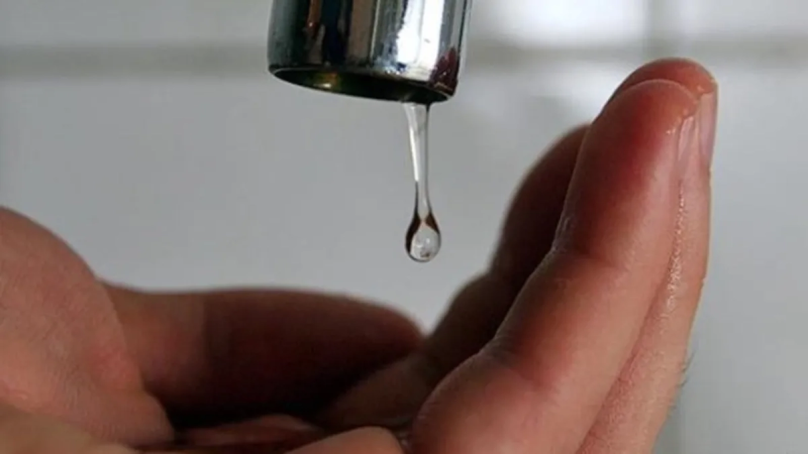 1200x675-izmirliler-dikkat-2-ilcede-24-saatlik-su-kesintisi-1768139206425