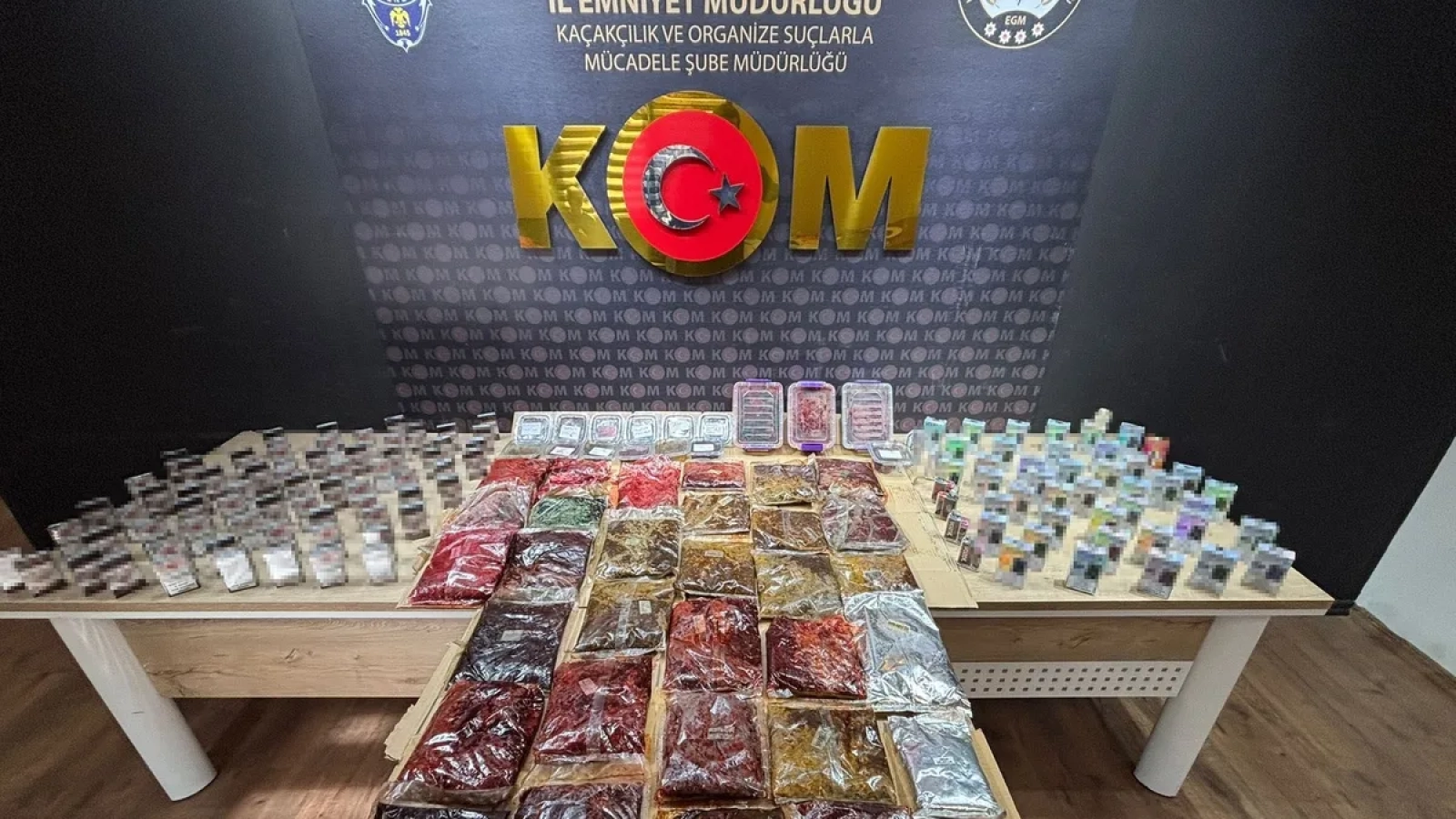 1200x675-kahramanmarasta-uyusturucu-sattigi-one-surulen-1-supheli-tutuklandi-1768747469115