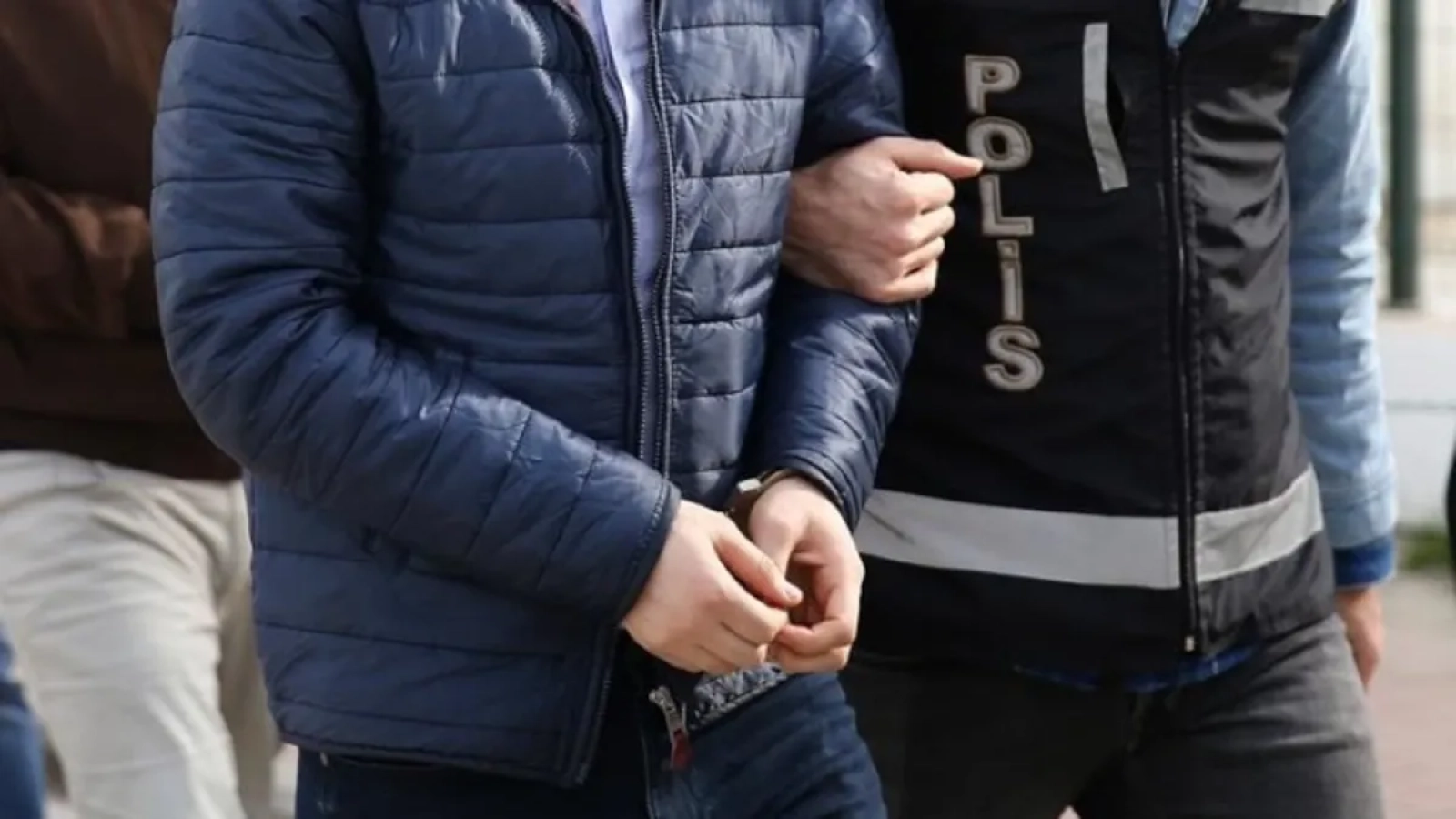 1200x675-kamyona-pompali-tufekle-saldiri-4-supheli-gozaltina-alindi-1767407092037