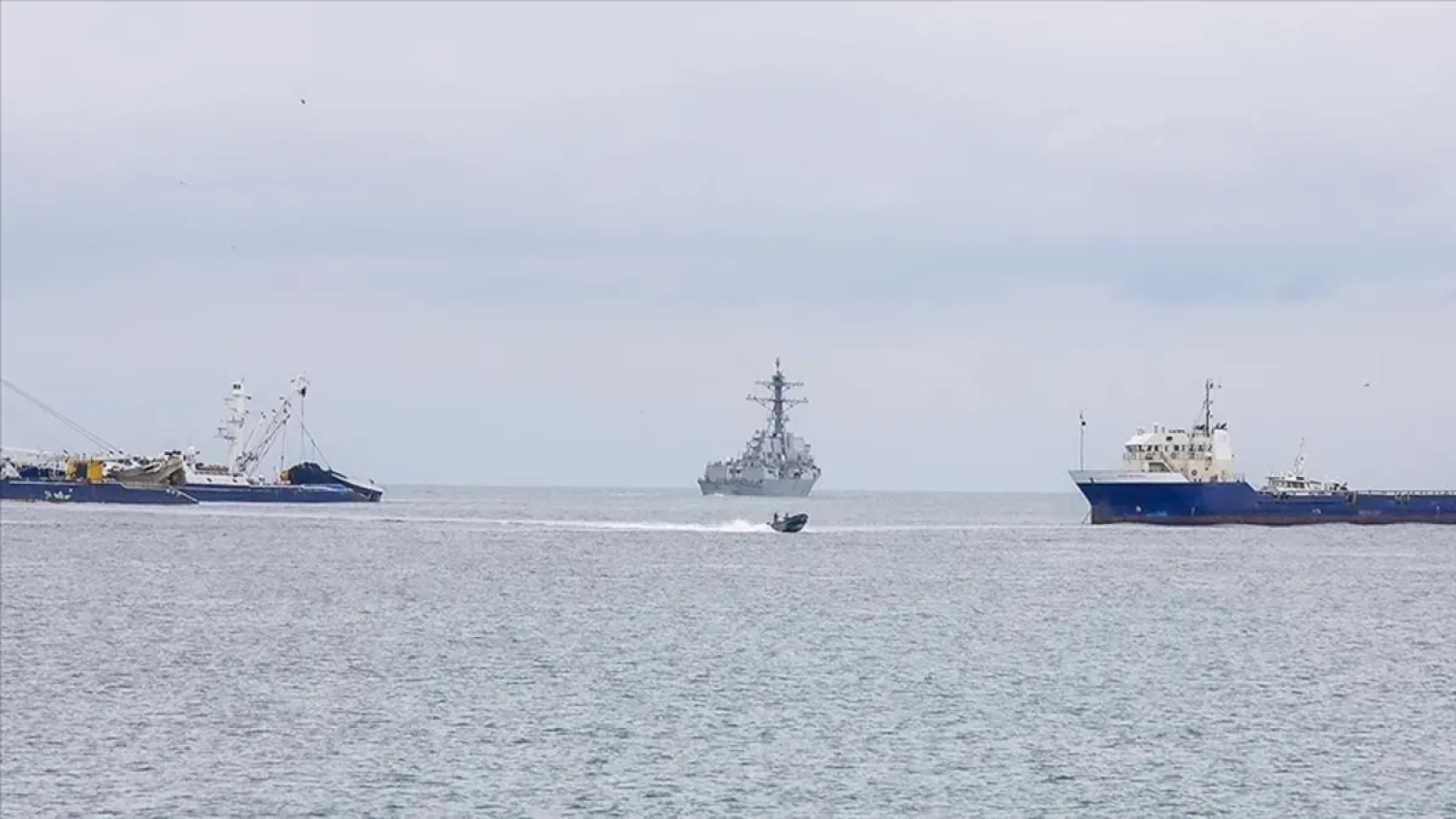 1200x675-karayiplerde-yeni-tanker-krizi-abd-tekrar-el-koydu-1768955137804