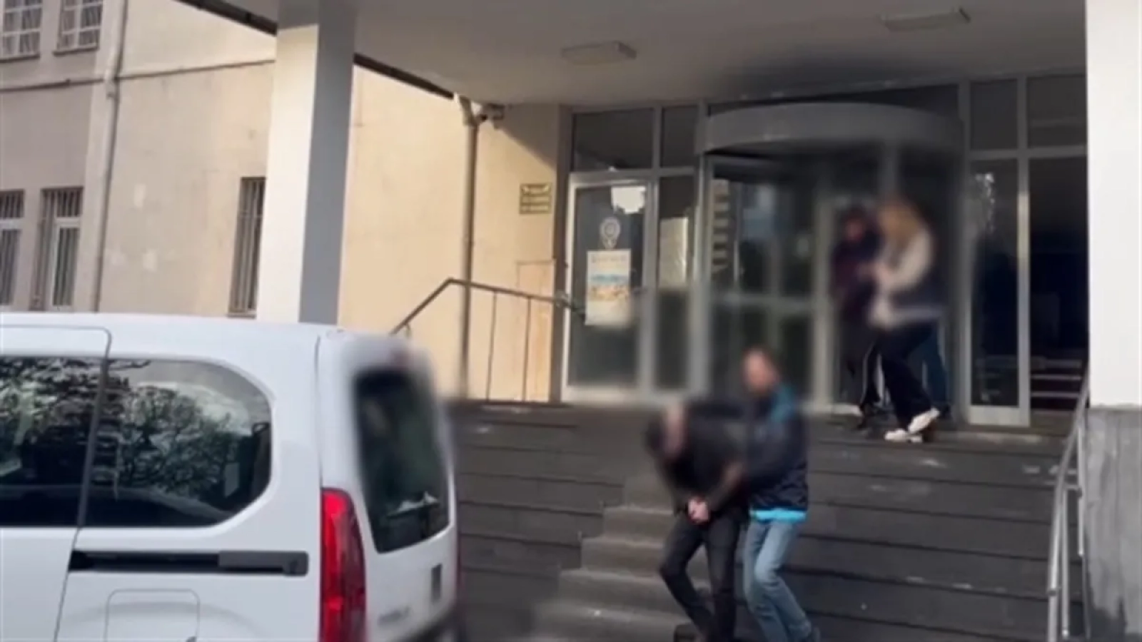 1200x675-kayseride-santaj-cetesine-darbe-2-tutuklama-1767969647258