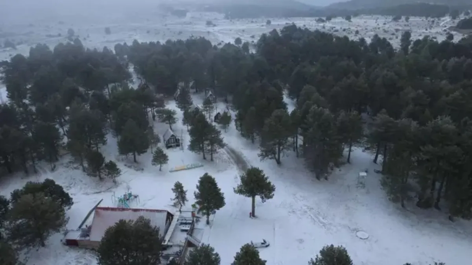 1200x675-manisanin-yuksek-kesimlerinde-kar-yagisi-etkili-oldu-1768033901297