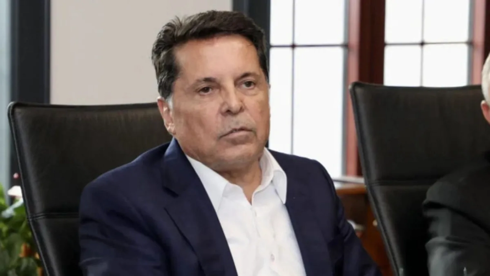 1200x675-son-dakika-esenyurt-belediye-baskani-ahmet-ozere-kent-uzlasisi-davasinda-6-yil-3-ay-hapis-cezasi-1769167783427