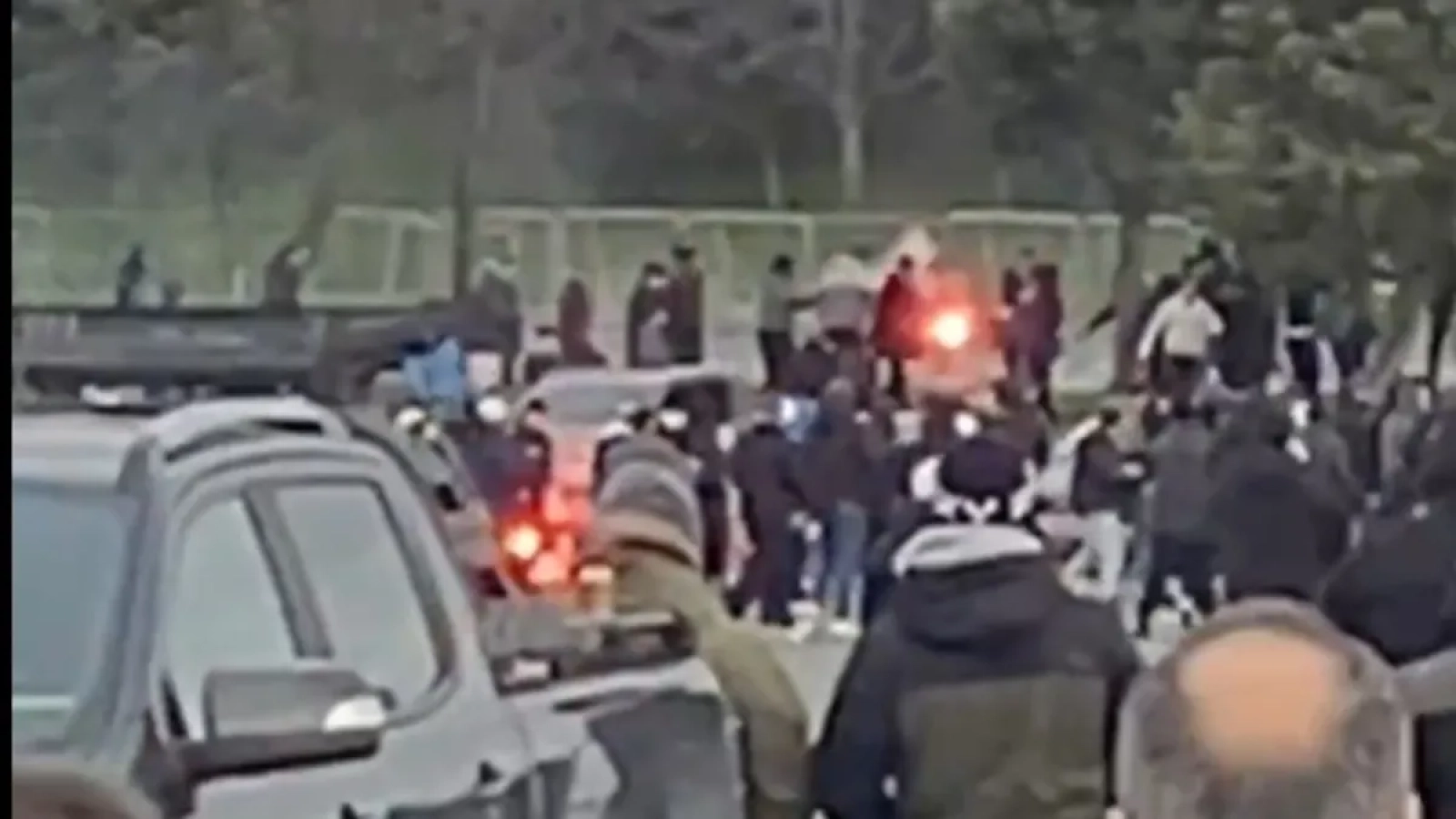 1200x675-super-kupa-finali-oncesi-galatasaray-fenerbahce-taraftarli-arsidna-kabagfa-1768055033111