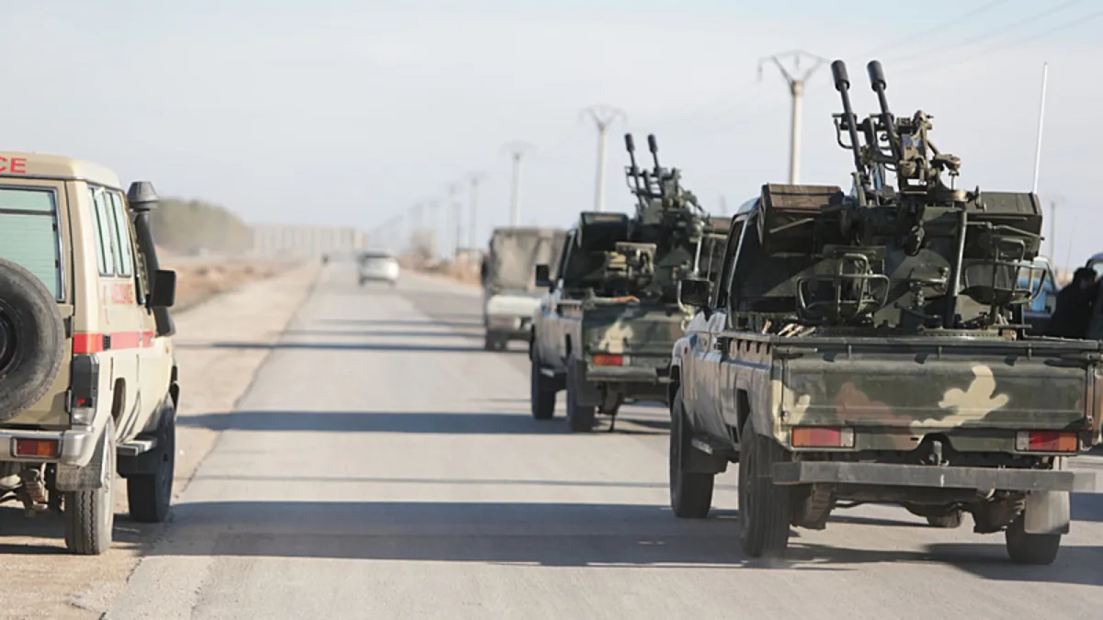 1200x675-suriye-ordu-yetkilileri-ypgsdg-sivillerin-deyr-hafirden-cikisini-engelliyor-1768464347773