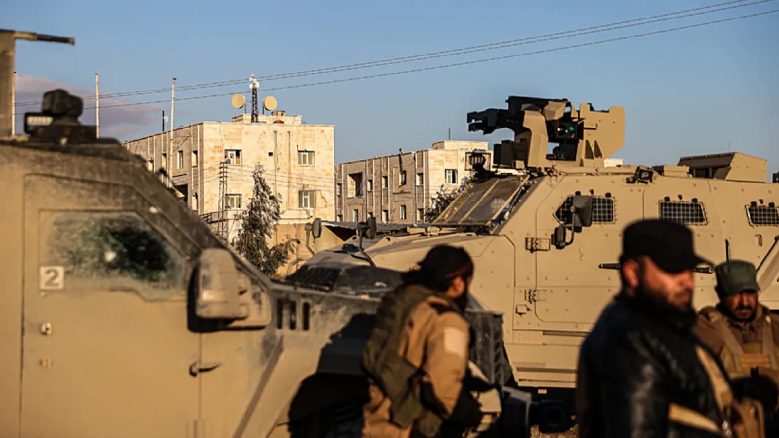 1200x675-suriyede-tarihi-donusum-trump-ve-saradan-birlik-mesaji-sdg-icin-cember-daraliyor-1768907534656