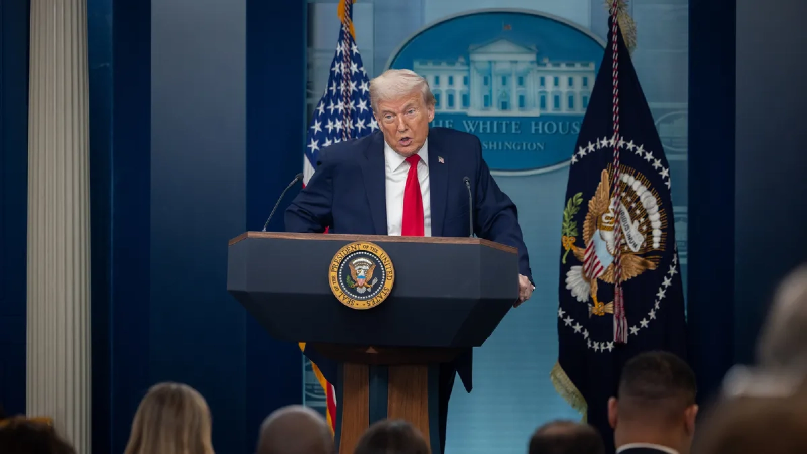 1200x675-trump-suikast-girisimine-ugramasi-halinde-iranin-haritadan-silinmesi-emrini-verdigini-soyledi-1768976426408