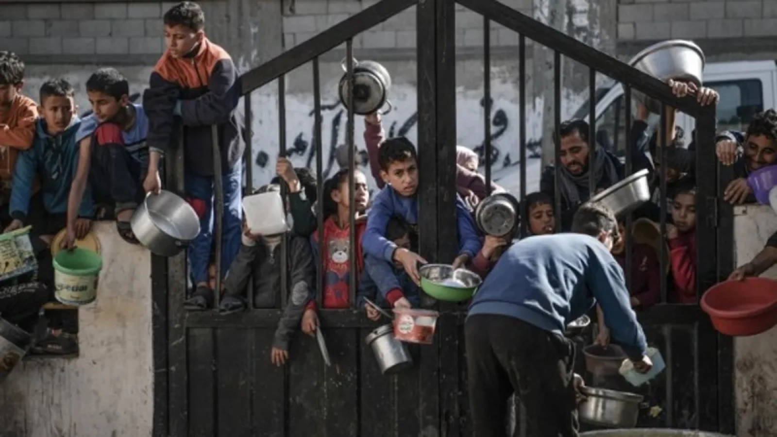 1200x675-turkiye-ve-7-ulkeden-gazze-cagrisi-refah-sinir-kapisi-her-iki-yonde-de-acilmali-1767359100851