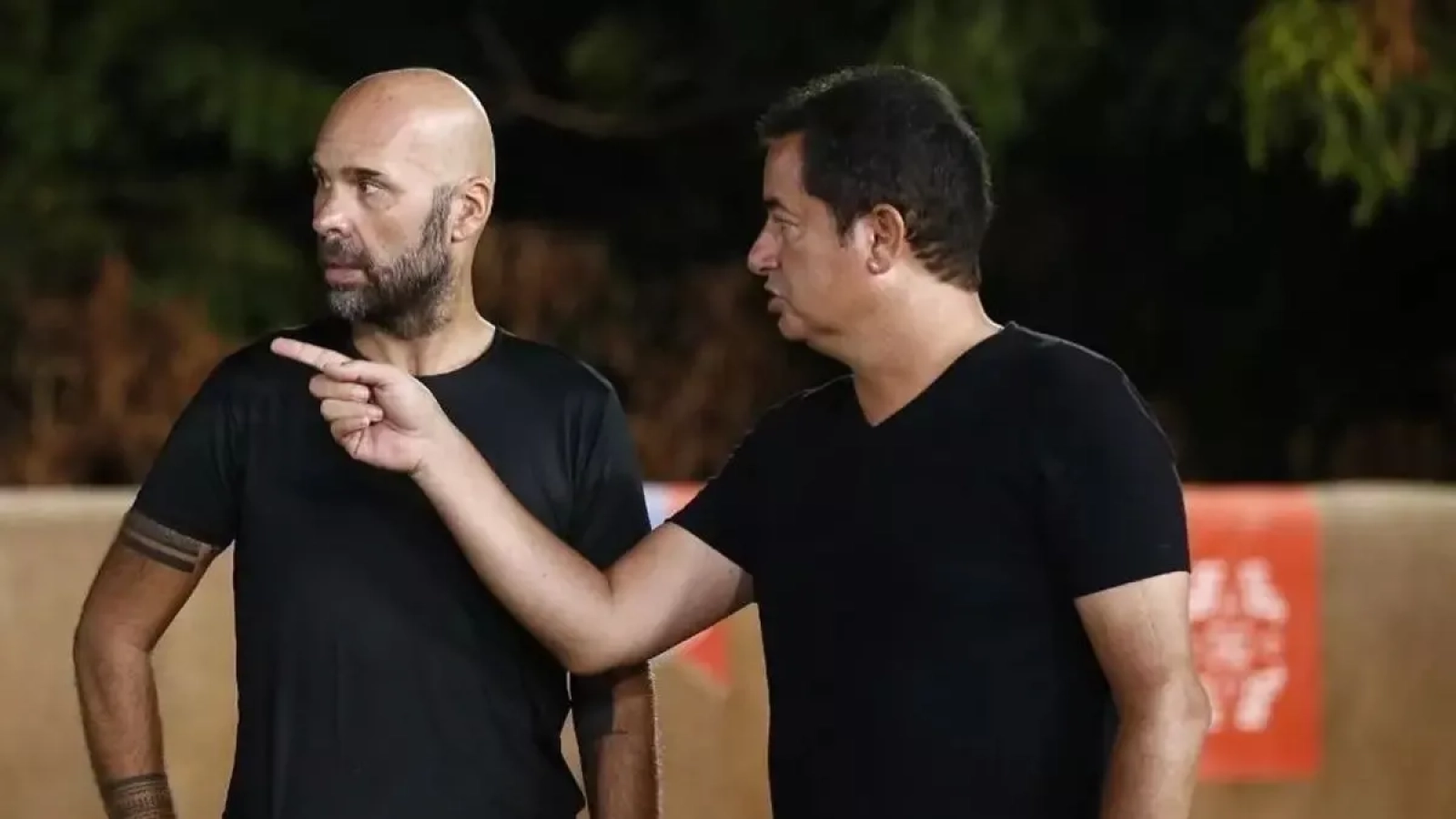 1200x675-uyusturucu-sorusturmasinda-gelisme-acun-medya-genel-koordinatoru-esat-yontunc-havalimaninda-gozaltina-alindi-1769087270943