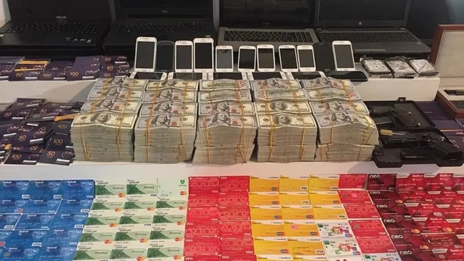 1200x675-yasa-disi-bahis-ile-mucadelede-yol-haritasi-belli-oldu-baskan-erdogana-sunuldu-iste-71-maddelik-eylem-plani-1768365722842