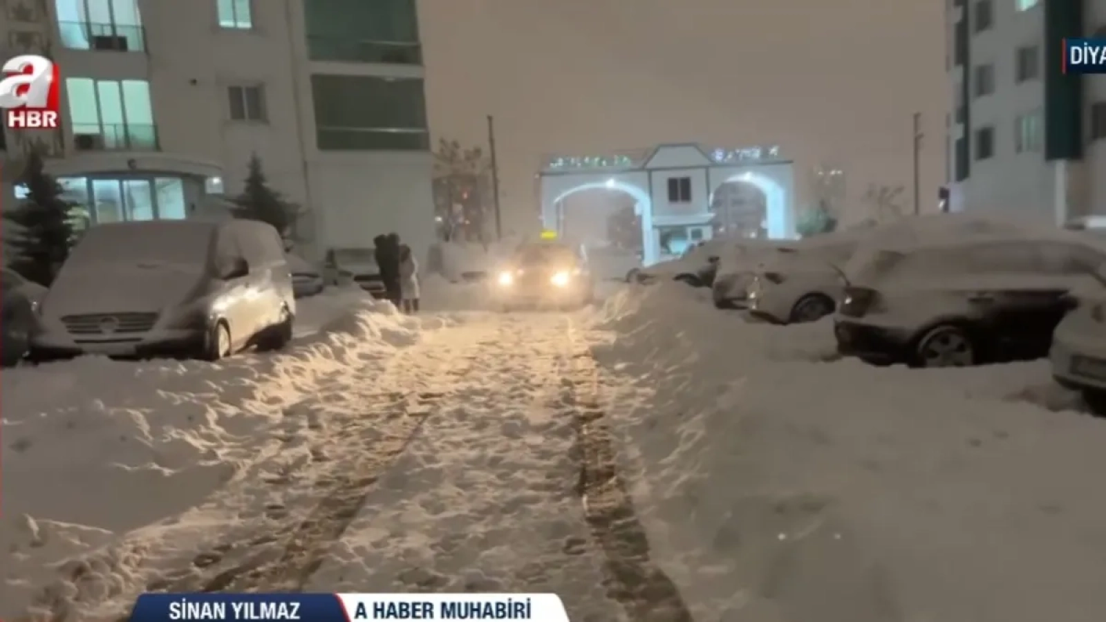 1200x675-yurdun-dogusu-buz-kesti-a-haber-bolgede-diyarbakirda-son-53-yilin-en-yogun-kar-yagisi-1767296015668