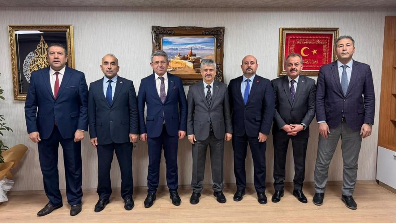 Türk Diyanet Vakıf-Sen’de Yeni Dönem: Yönetim Kurulu İlk Toplantısını Yaptı