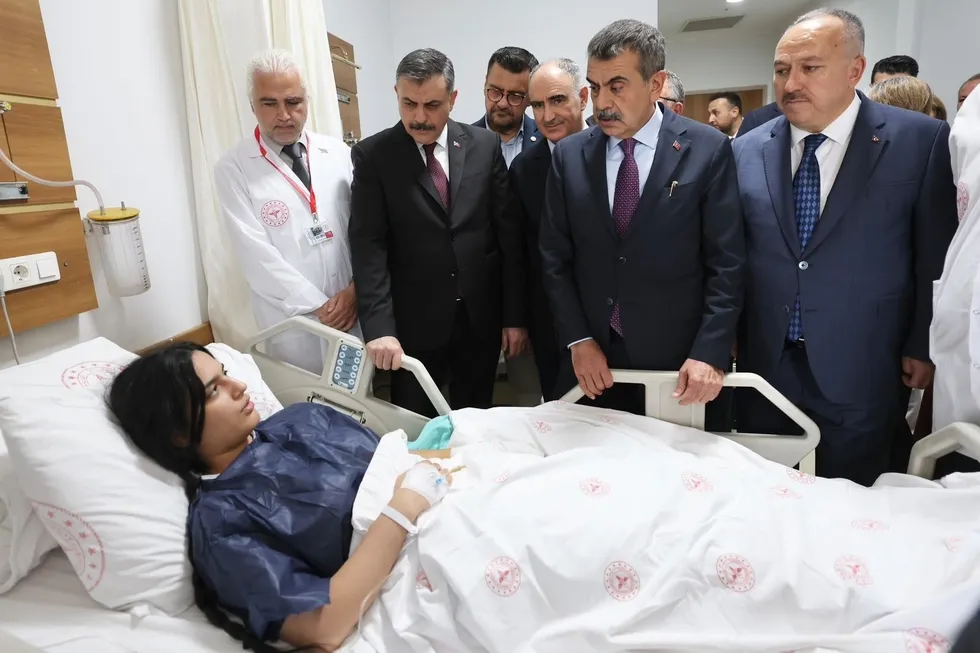 0x0-bakan-ciftciden-ailelere-kritik-uyari-cocuklarinizi-takip-edin-1790101989351 Bakan Çiftçi’den ailelere kritik uyarı: Çocuklarınızı takip edin - 1