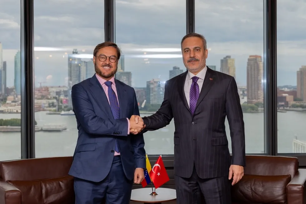 Dışişleri Bakanı Hakan Fidan Venezuelalı mevkidaşı Gonzales ile bir araya geldi (Fotoğraf: İHA)