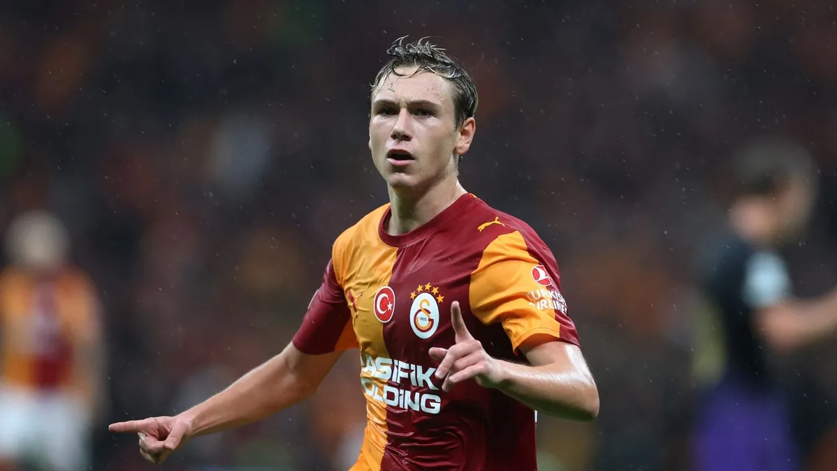 Galatasaray’da Aleksey Batrakov için transfer alarmı! Arsenal ve Liverpool devrede