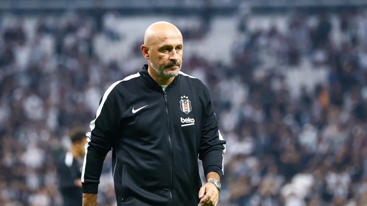 Beşiktaş’ta Emirhan Topçu’ya Avrupa’dan iki talip! Yönetimin transfer kararı