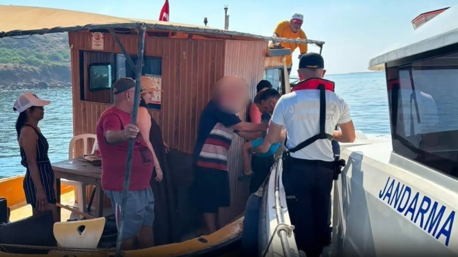 1200x675-81-ilde-duzensiz-goc-denetimi-230-gocmen-yakalandi-1790431047203