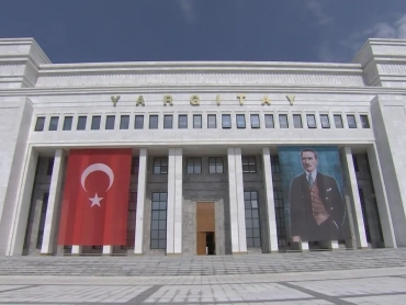 1200x675-araba-alacagiz-diye-bilezikleri-aldi-yargitaydan-iade-karari-1793434647865