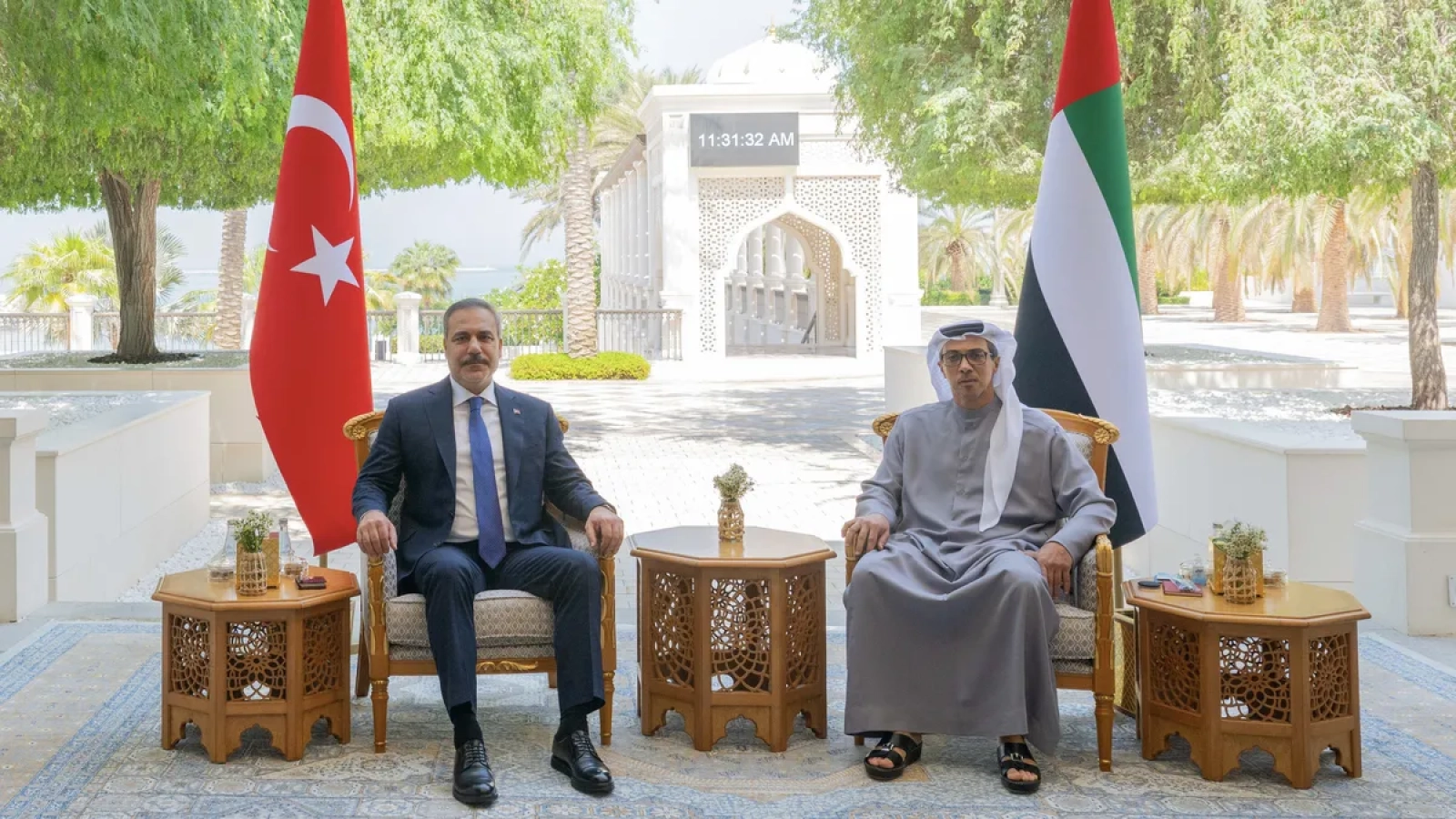 1200x675-bakan-hakan-fidan-bae-devlet-baskani-yardimcisi-al-nahyan-ile-gorustu-1790625883841-2