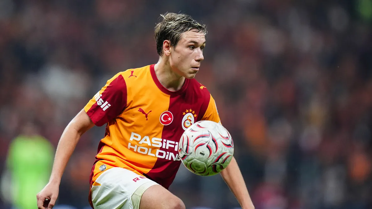 Galatasaray’da Aleksey Batrakov hakkında şok transfer iddiası